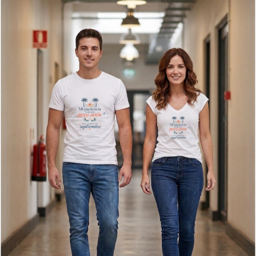 Camiseta PROFE VACACIONES "PACIENCIA MODO AVIÓN"